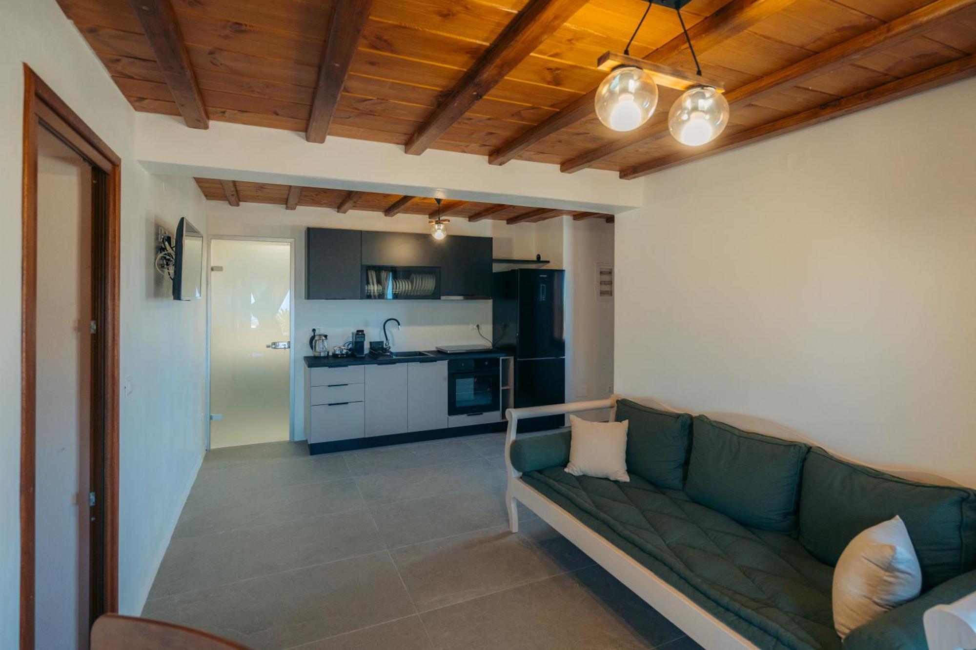 Loukia Apartments Artemonas Exterior foto